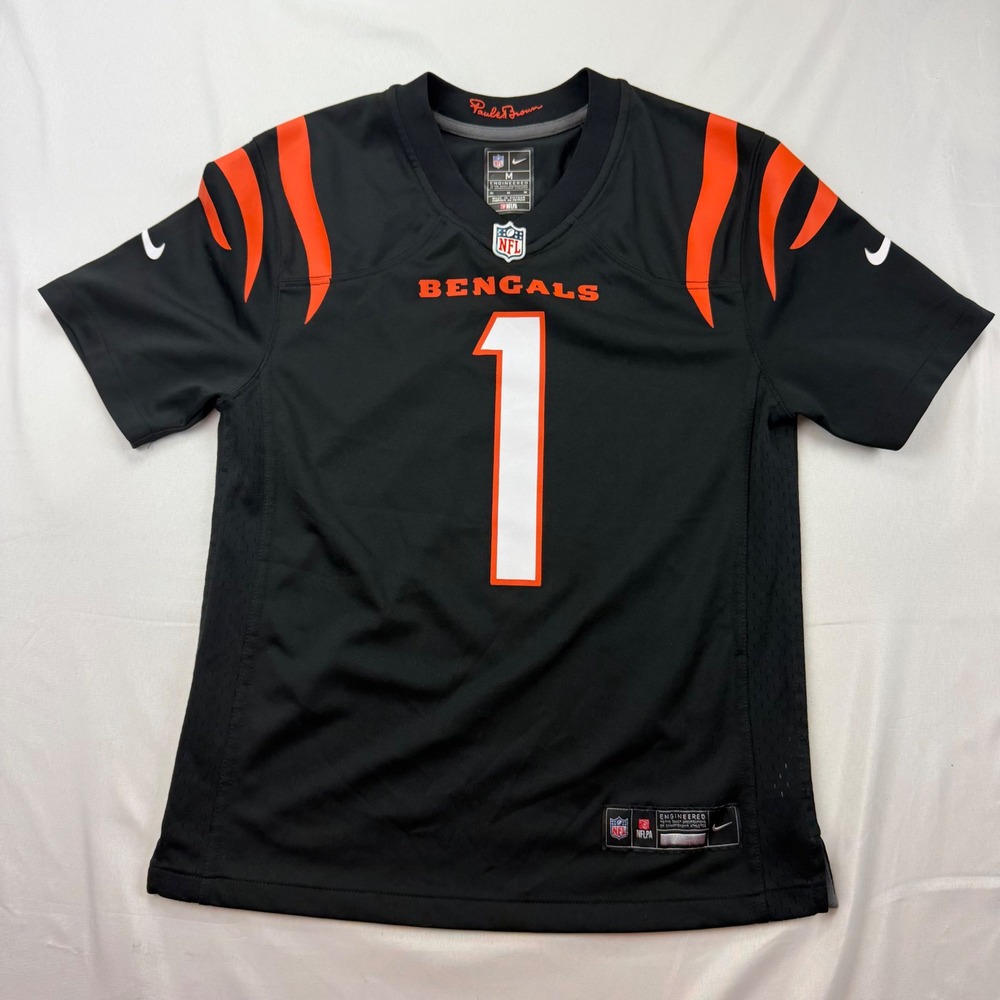 Nike NFL Jersey Kids Medium Black Ja'Marr Chase Cincinnati Bengals 1 Stripe